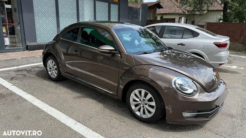 Culoaremaro Utilizat 2012 VW Beetle Design Coupe | 7.500 EUR - Imagine 1/4