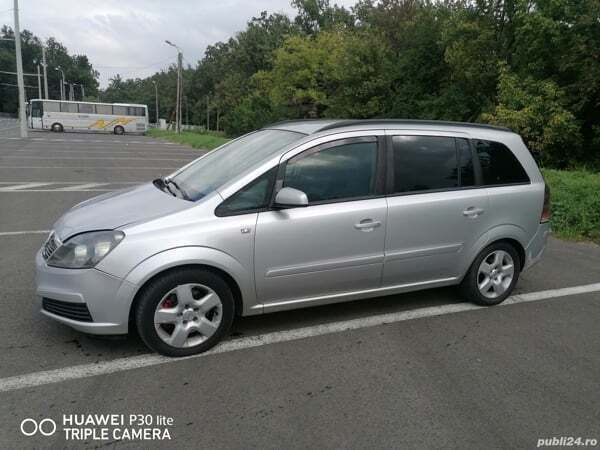 Utilizat 2006 Opel Zafira Monovolum | 3.199 EUR (Scump) - Imagine 1/4
