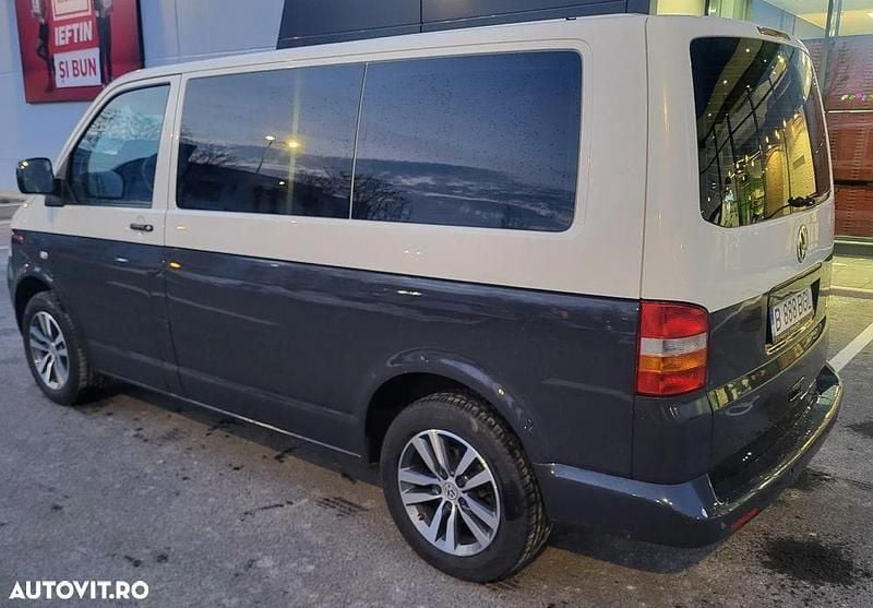 Culoarealte culori Utilizat 2009 VW Transporter Comfortline Van | 6.990 EUR (Super Preț) - Imagine 1/4
