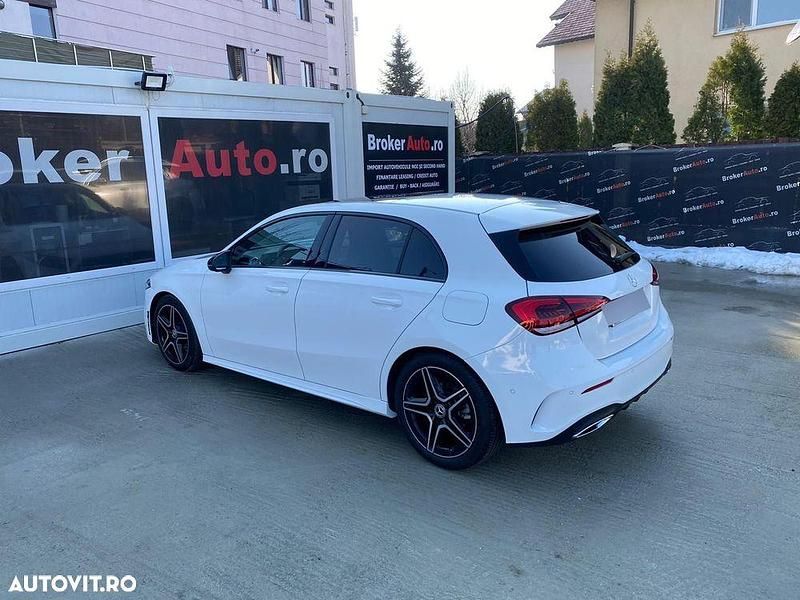 Second-hand Mercedes A180 136 CP (100 kW) 2019 Culoarealb Hatchback