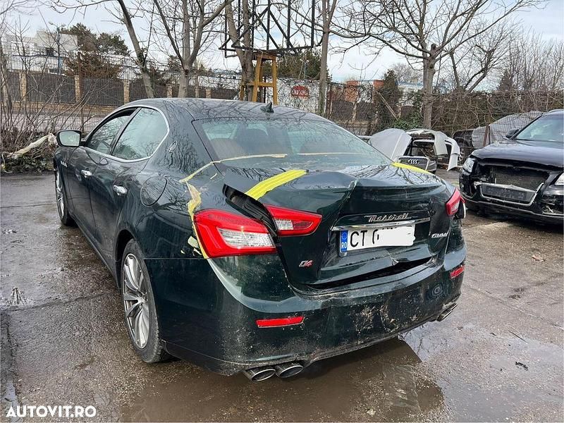 Second-hand Maserati Ghibli 410 CP (301 kW) 2017 Culoareverde Berlinǎ
