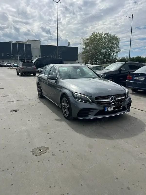 Utilizat 2019 Mercedes A200 Berlinǎ | 22.000 EUR (Puțin scump) - Imagine 1/4