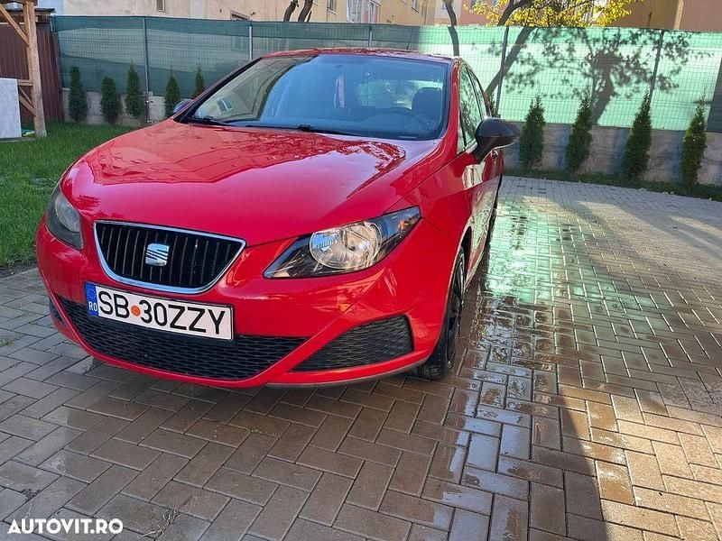 Culoarerosu Utilizat 2010 Seat Ibiza Style | 2.500 EUR (Preț OK) - Imagine 1/4