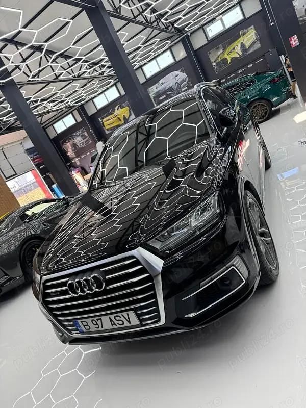 Second-hand Audi Q7 387 CP (284 kW) 2018 Negru SUV
