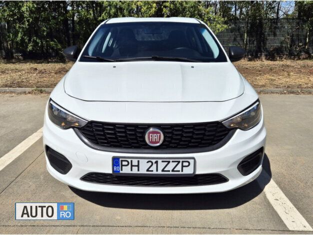 Alb Utilizat 2019 Fiat Tipo Berlinǎ | 6.990 EUR (Preț OK) - Imagine 1/4