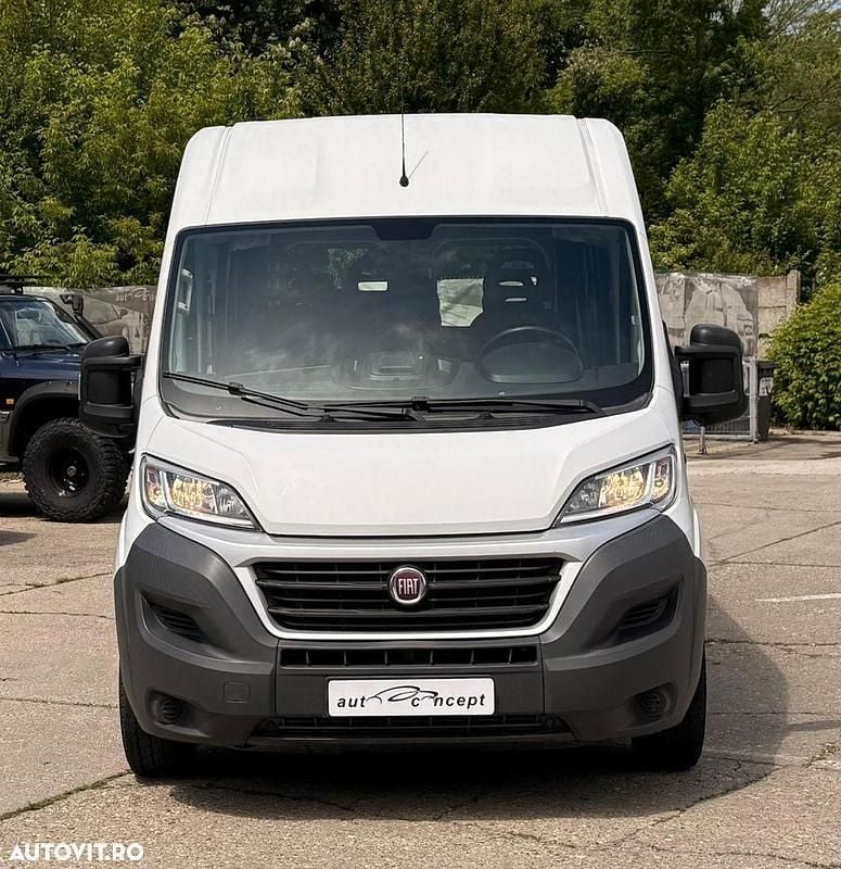 Alb Utilizat 2018 Fiat Ducato Van | 21.659 EUR - Imagine 1/4