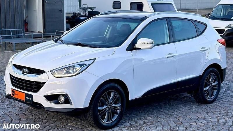 Second-hand Hyundai ix35 115 CP (84 kW) 2015 Culoarealb SUV