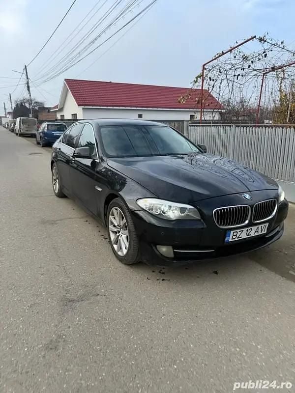 Utilizat 2012 BMW 520 Berlinǎ | 10.500 EUR (Preț bun) - Imagine 1/4