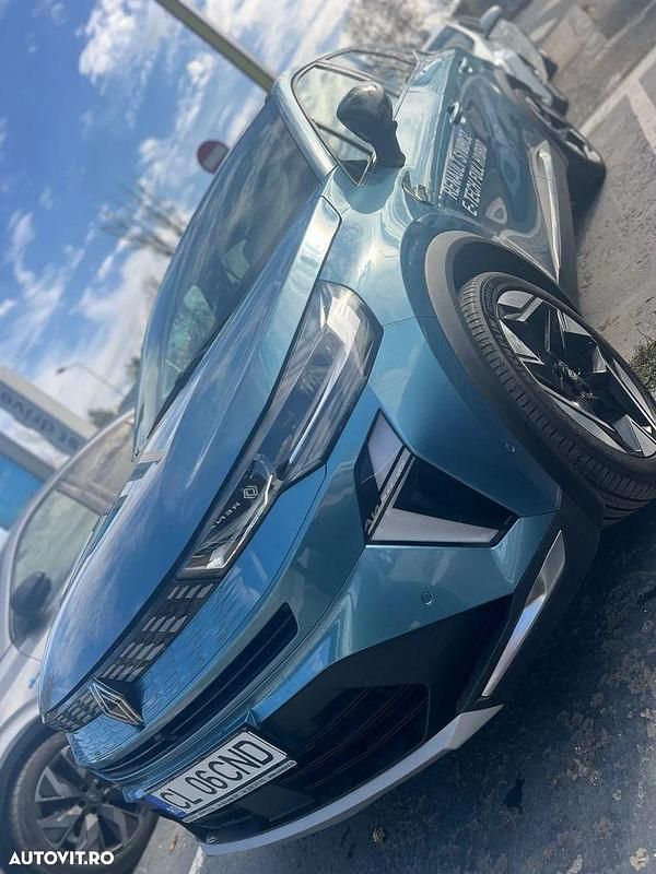 Culoarealbastru Utilizat 2024 Renault Symbioz Iconic SUV | 29.200 EUR - Imagine 1/4