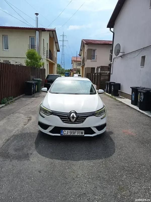 Alb Utilizat 2019 Renault Mégane IV Berlinǎ | 8.450 EUR (Preț OK) - Imagine 1/4