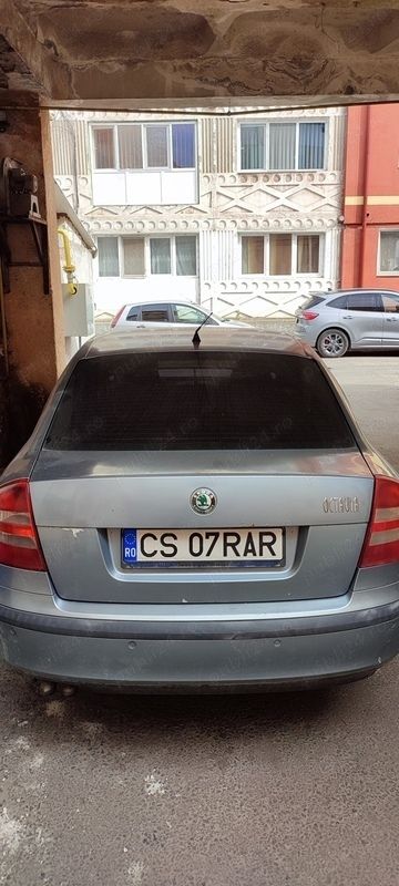 Second-hand Skoda Octavia 140 CP (102 kW) 2004 Gri Berlinǎ