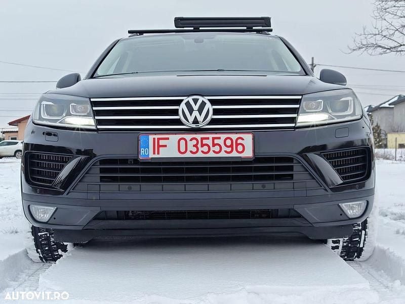Second-hand VW Touareg 245 CP (180 kW) 2015 Culoarenegru SUV