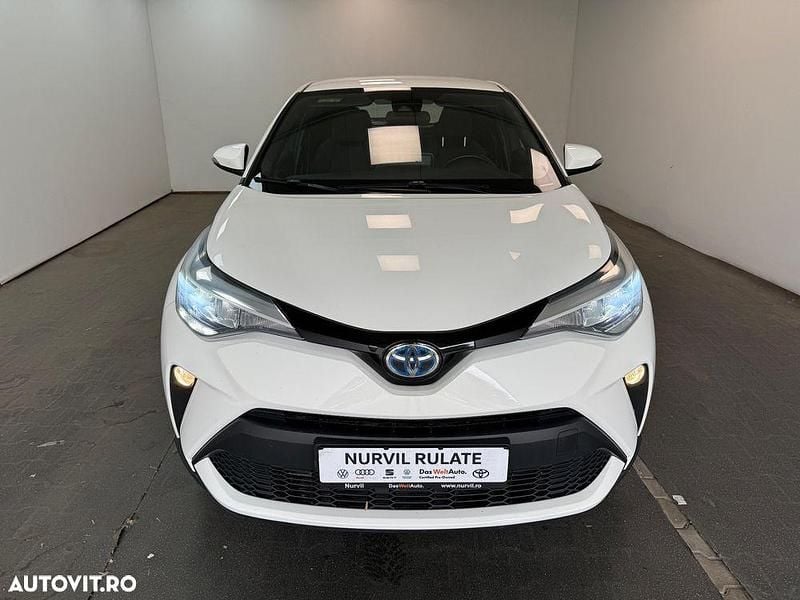 Culoarealb Second-hand 2021 Toyota C-HR SUV | 21.780 EUR (Preț OK) - Imagine 1/4