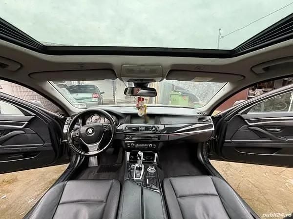 Second-hand BMW 520 184 CP (135 kW) 2012 Berlinǎ