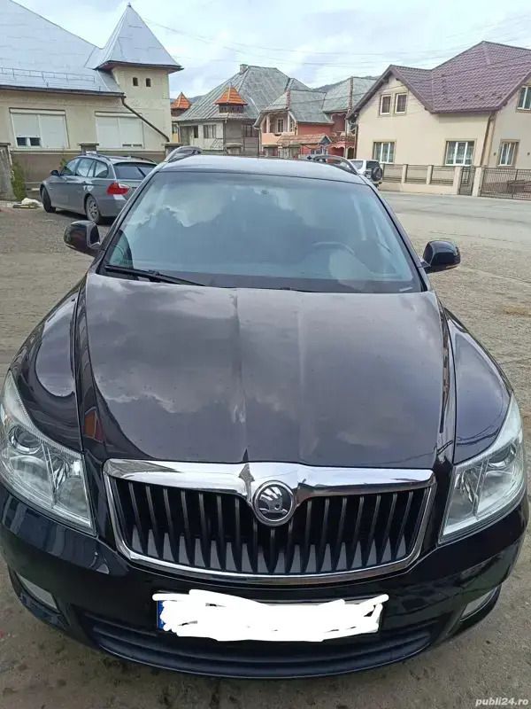 Utilizat 2012 Skoda Octavia Break | 6.200 EUR (Puțin scump) - Imagine 1/4
