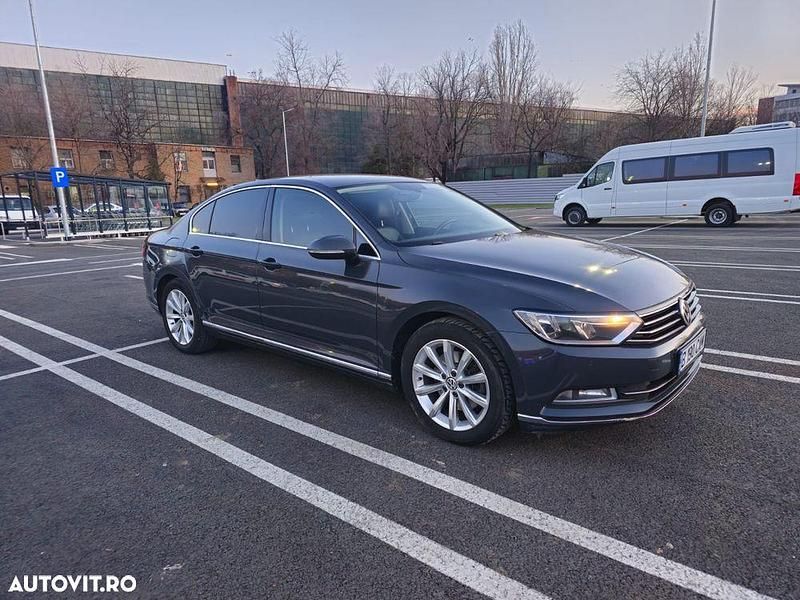 Second-hand VW Passat Comfortline 150 CP (110 kW) 2016 Culoaregri Berlinǎ