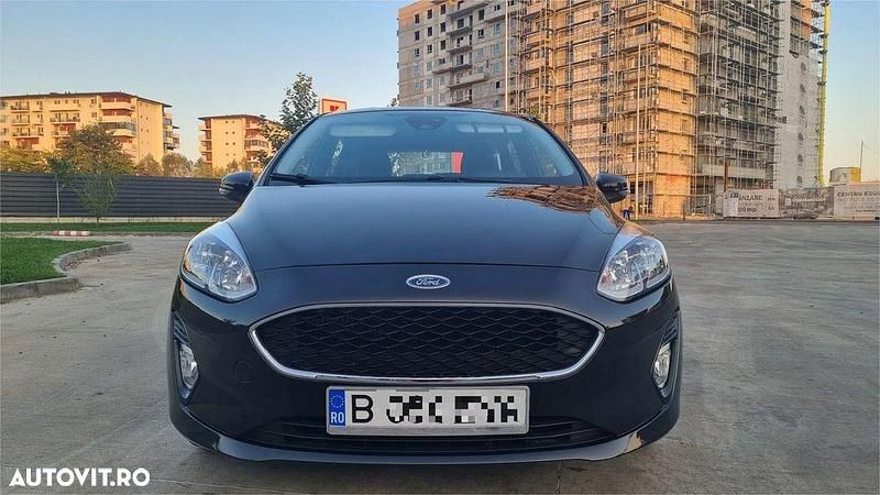 Culoarenegru Utilizat 2020 Ford Fiesta Hatchback | 6.999 EUR (Preț OK) - Imagine 1/4