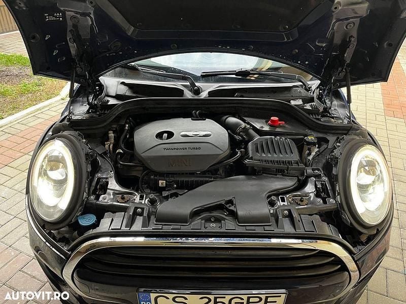 Second-hand Mini Cooper Chili 136 CP (100 kW) 2017 Culoarealbastru Hatchback