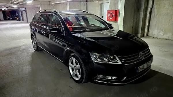 Negru Utilizat 2012 VW Passat Break | 6.500 EUR (Preț bun) - Imagine 1/4