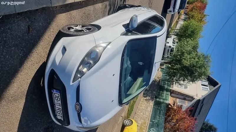 Second-hand Ford Fiesta 90 CP (66 kW) 2009 Berlinǎ