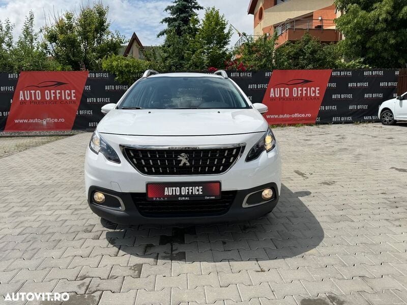 Alb Utilizat 2019 Peugeot 2008 Active SUV | 11.683 EUR (Preț OK) - Imagine 1/4
