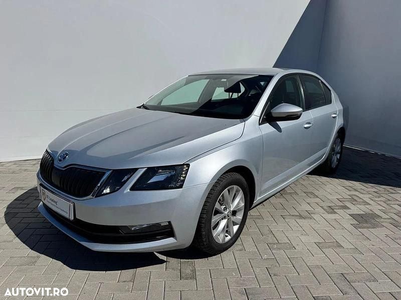 Culoaregri Utilizat 2019 Skoda Octavia Ambition Break | 10.648 EUR (Preț bun) - Imagine 1/4
