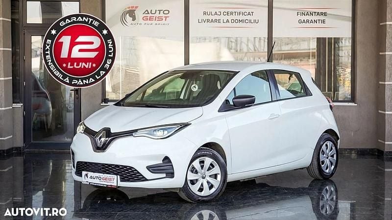 Second-hand Renault Zoe Life 79 kW (108 CP) 2021 Culoarealb Hatchback