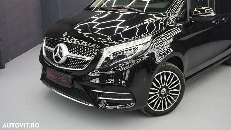 Second-hand Mercedes V300 Avantgarde 239 CP (175 kW) 2019 Culoarenegru Monovolum