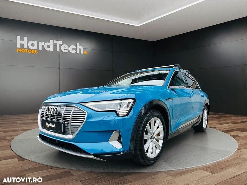Second-hand Audi e-tron S-Line 300 kW (408 CP) 2019 Culoarealbastru SUV