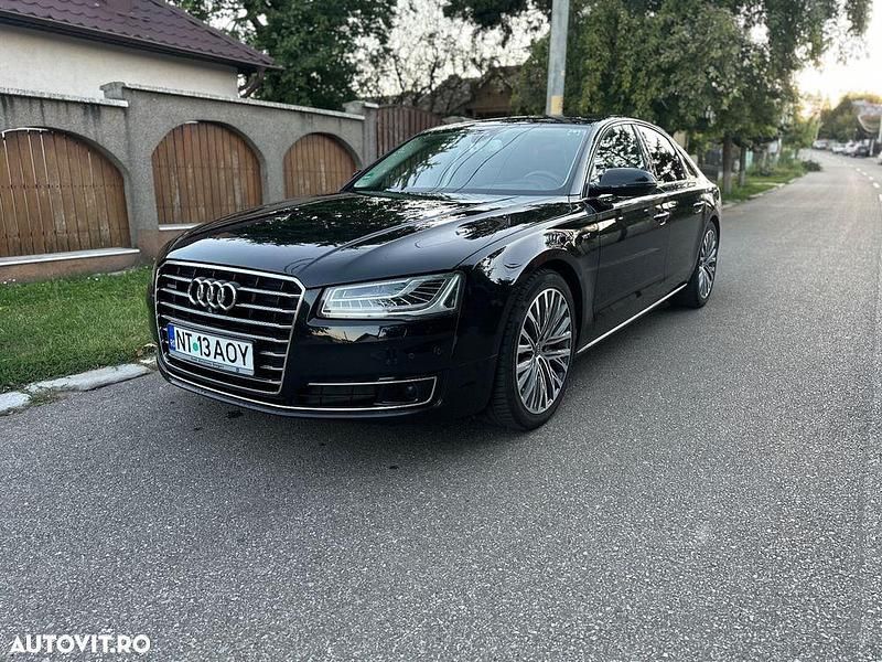 Culoarenegru Utilizat 2014 Audi A8 Berlinǎ | 17.990 EUR - Imagine 1/4