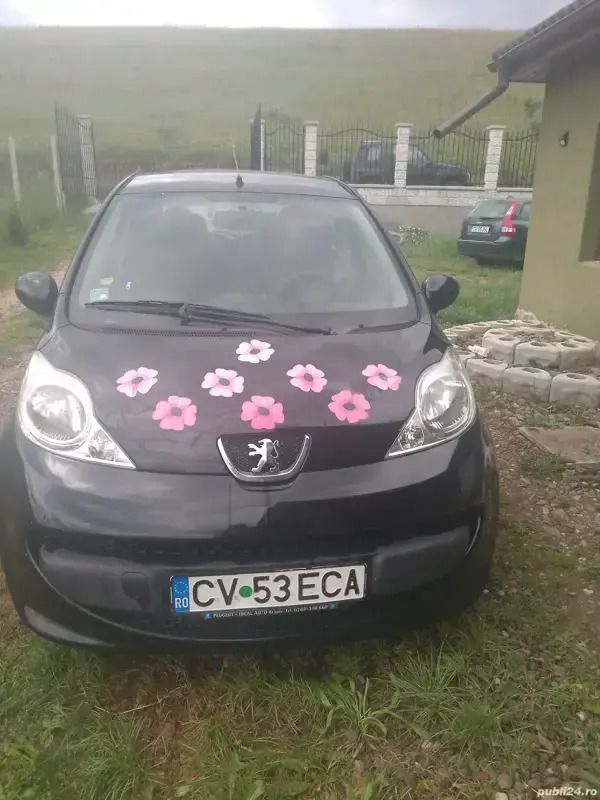 Utilizat 2007 Peugeot 107 Hatchback | 1.200 EUR - Imagine 1/4