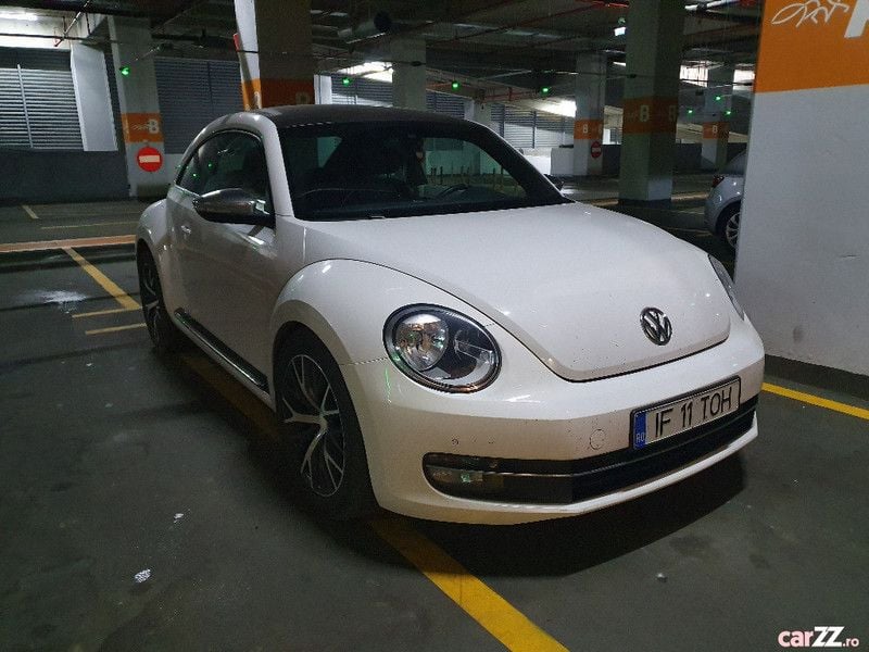 Alb Utilizat 2012 VW Beetle Sport Hatchback | 7.800 EUR - Imagine 1/4