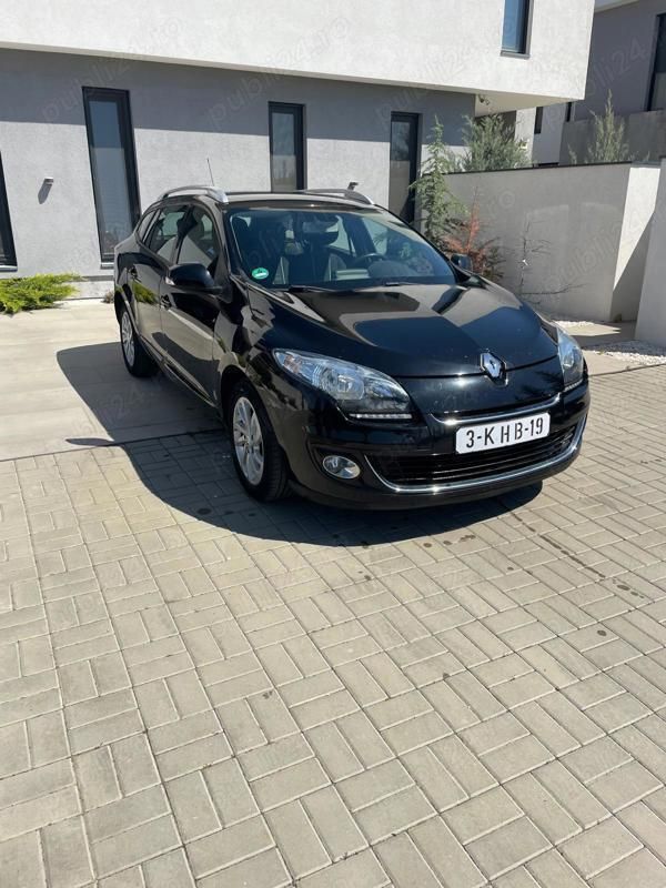 Utilizat 2014 Renault Mégane GrandTour Bose Edition Break | 5.999 EUR (Preț OK) - Imagine 1/4