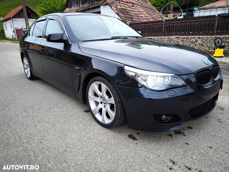 Albastru Utilizat 2006 BMW 523 Break | 4.700 EUR - Imagine 1/4