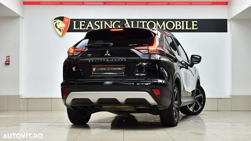 Second-hand Mitsubishi Eclipse Cross Select 188 CP (138 kW) 2021 Culoarenegru SUV