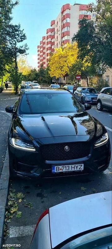Culoarenegru Utilizat 2018 Jaguar F-Pace R-Sport SUV | 22.300 EUR (Preț OK) - Imagine 1/4