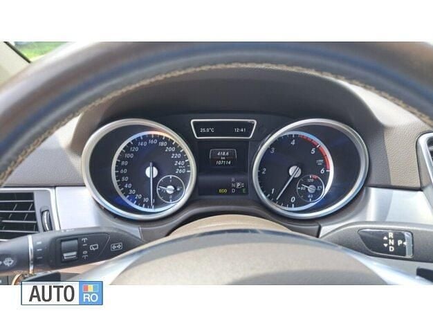 Negru Utilizat 2015 Mercedes ML250 SUV | 24.500 EUR (Scump) - Imagine 1/4