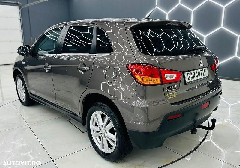 Second-hand Mitsubishi ASX Invite 116 CP (85 kW) 2012 Culoaremaro SUV