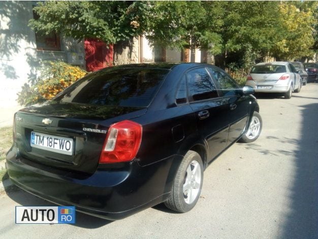 Second-hand Chevrolet Lacetti 121 CP (88 kW) 2007 Negru Berlinǎ