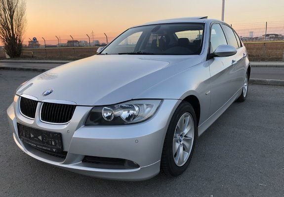 Second-hand BMW 320 Sport Line 163 CP (119 kW) 2007 Argintiu Berlinǎ
