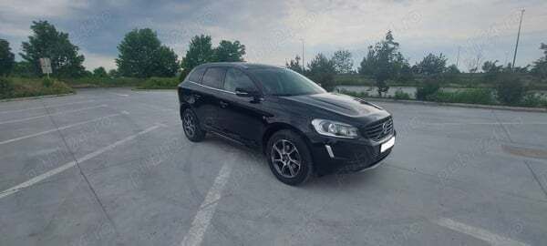Negru Utilizat 2015 Volvo XC60 Ocean Race SUV | 15.000 EUR (Scump) - Imagine 1/4