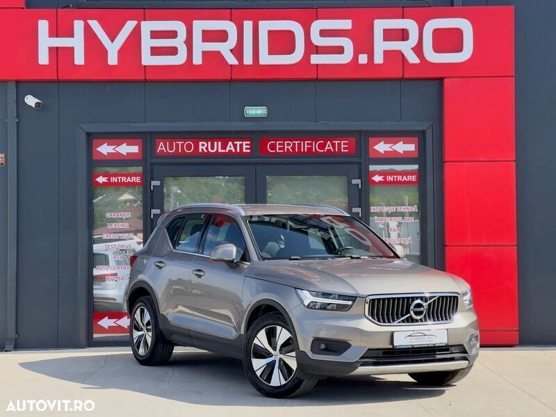 Gri Utilizat 2021 Volvo XC40 SUV | 23.499 EUR (Puțin scump) - Imagine 1/4