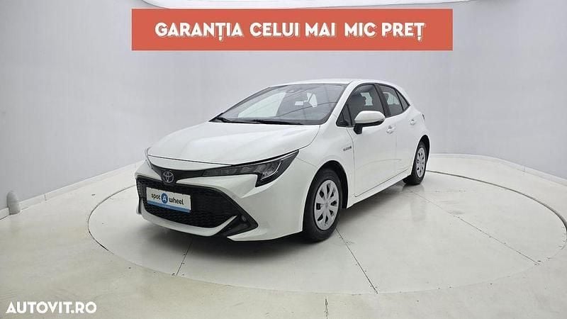 Alb Utilizat 2020 Toyota Corolla Berlinǎ | 18.750 EUR (Preț bun) - Imagine 1/3