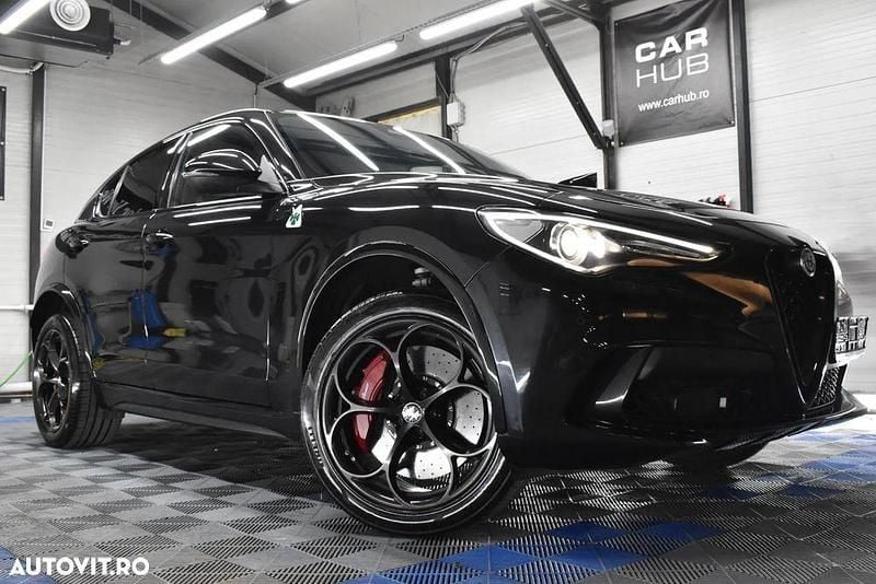 Second-hand Alfa Romeo Stelvio Quadrifoglio 510 CP (375 kW) 2021 Culoarenegru SUV