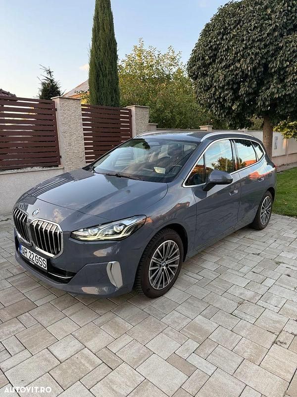 Culoaregri Utilizat 2022 BMW 223 Active Tourer Luxury Line Monovolum | 37.990 EUR - Imagine 1/4