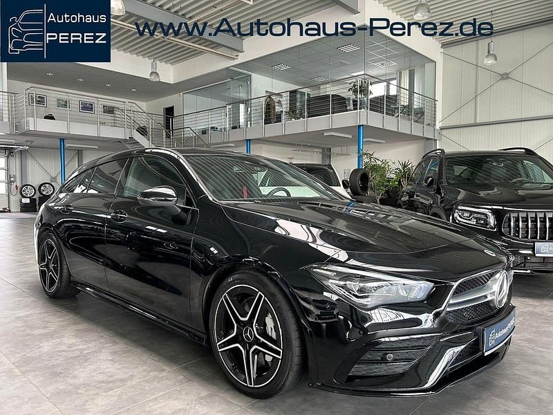 Utilizat 2022 Mercedes CLA35 AMG Shooting Brake AMG Break | 45.891 EUR - Imagine 1/1