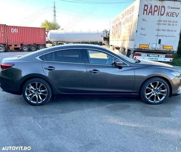 Second-hand Mazda 6 175 CP (128 kW) 2017 Maro Berlinǎ