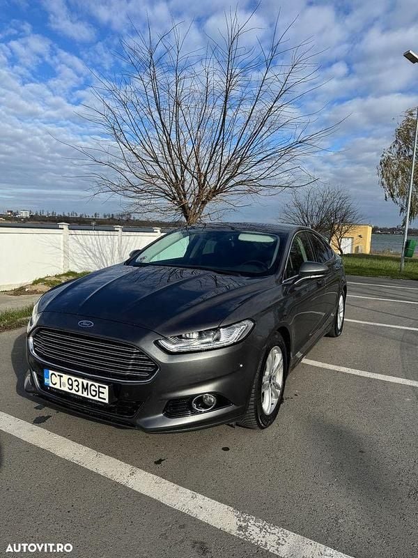 Culoaregri Utilizat 2015 Ford Mondeo Titanium Berlinǎ | 10.200 EUR (Preț OK) - Imagine 1/4
