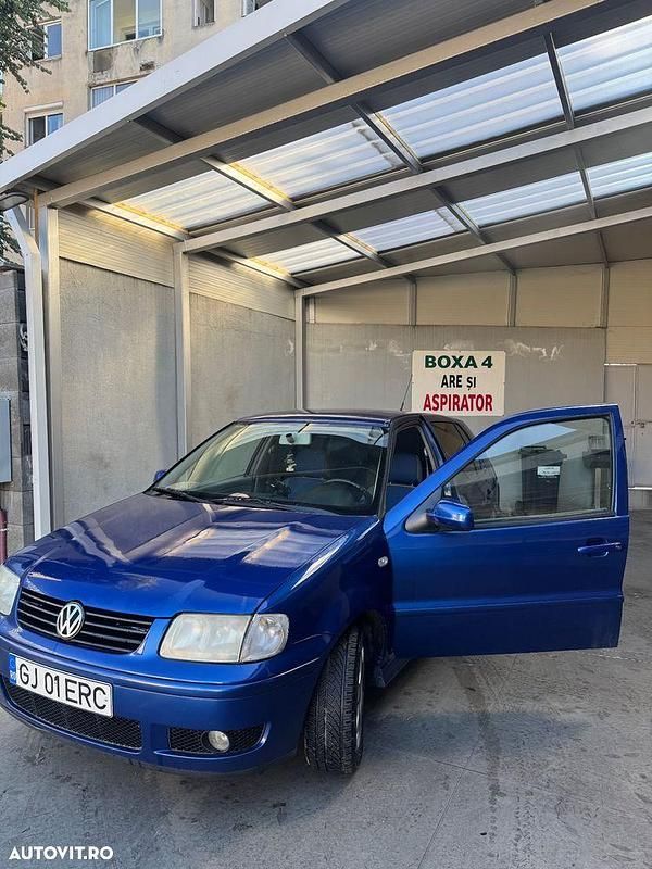 Culoarealbastru Utilizat 2001 VW Polo | 1.000 EUR - Imagine 1/4