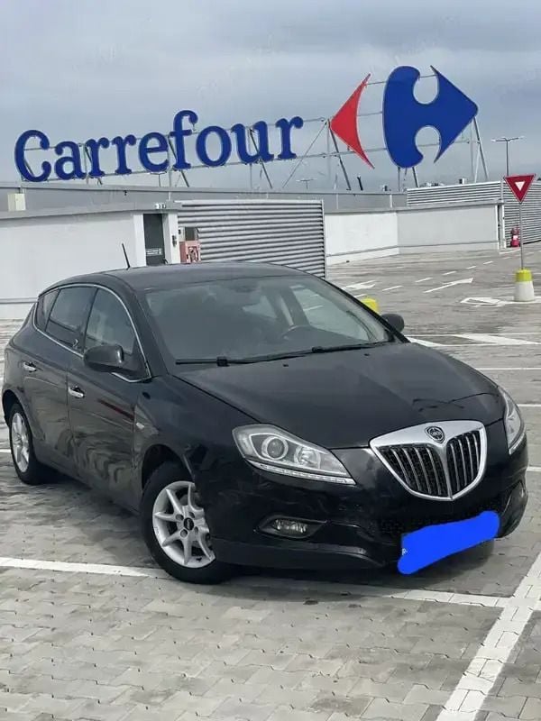 Negru Utilizat 2010 Lancia Delta Berlinǎ | 3.250 EUR - Imagine 1/4